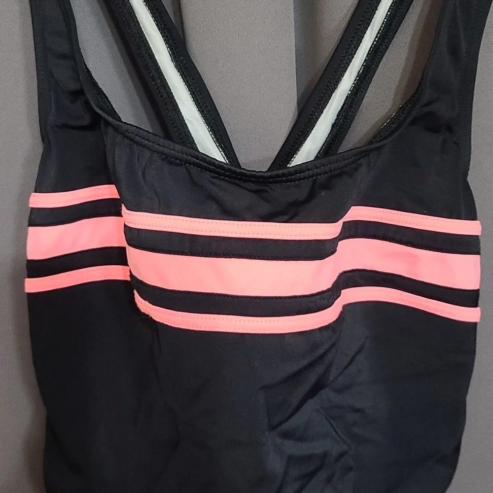 Reebok Womens Swimsuit One Piece Black/Coral Criss-cross Straps Ruched Sz 12 EUC